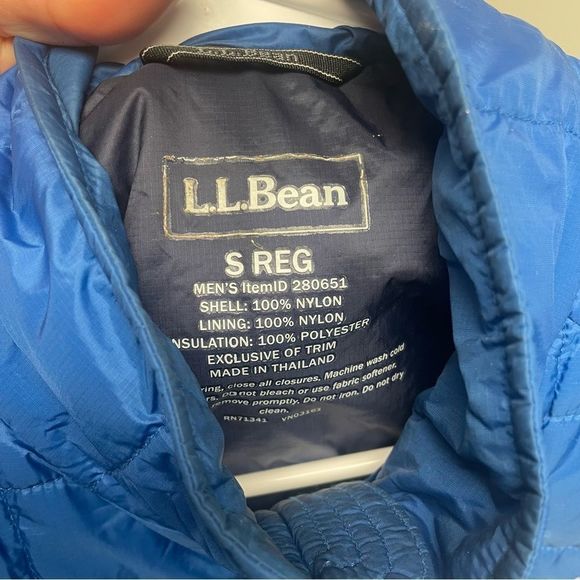 L.L. Bean Full Zip Blue Puffer Vest Size Small - Picture 3 of 6